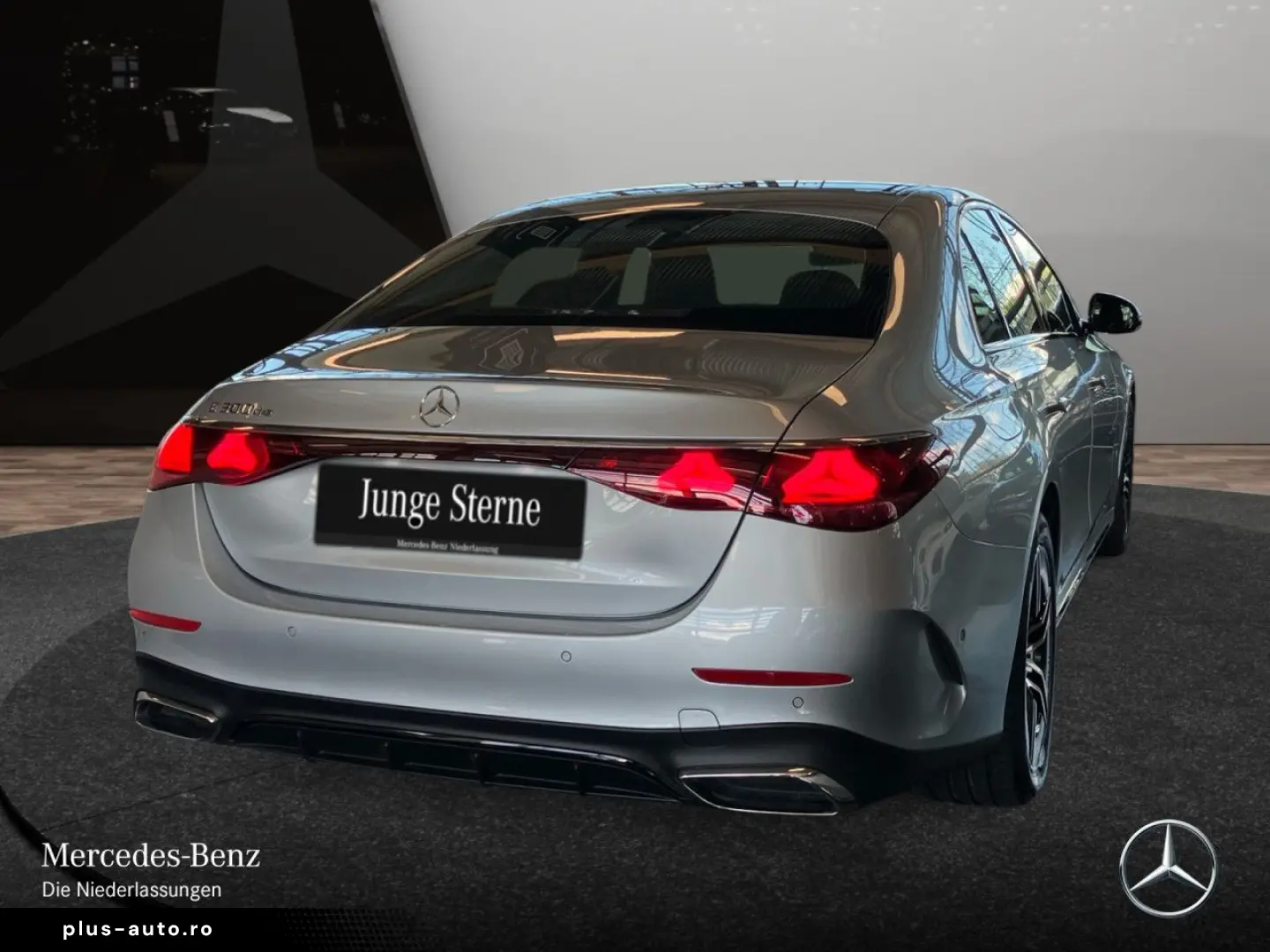 MERCEDES-BENZ E 300 de AMG Prem. PANO NIGHT SUPER Bu&hellip;