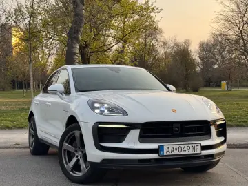 PORSCHE Macan T  2024   Panorama Dach   Camera