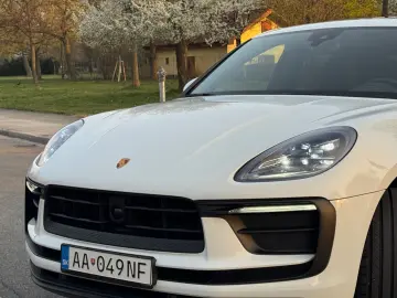 PORSCHE Macan T  2024   Panorama Dach   Camera