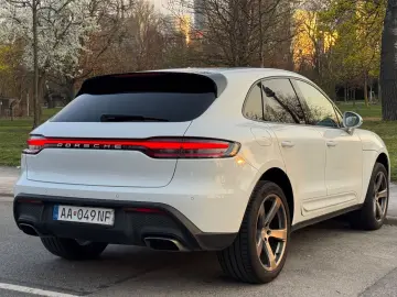 PORSCHE Macan T  2024   Panorama Dach   Camera