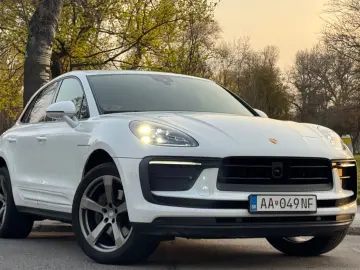 PORSCHE Macan T  2024   Panorama Dach   Camera