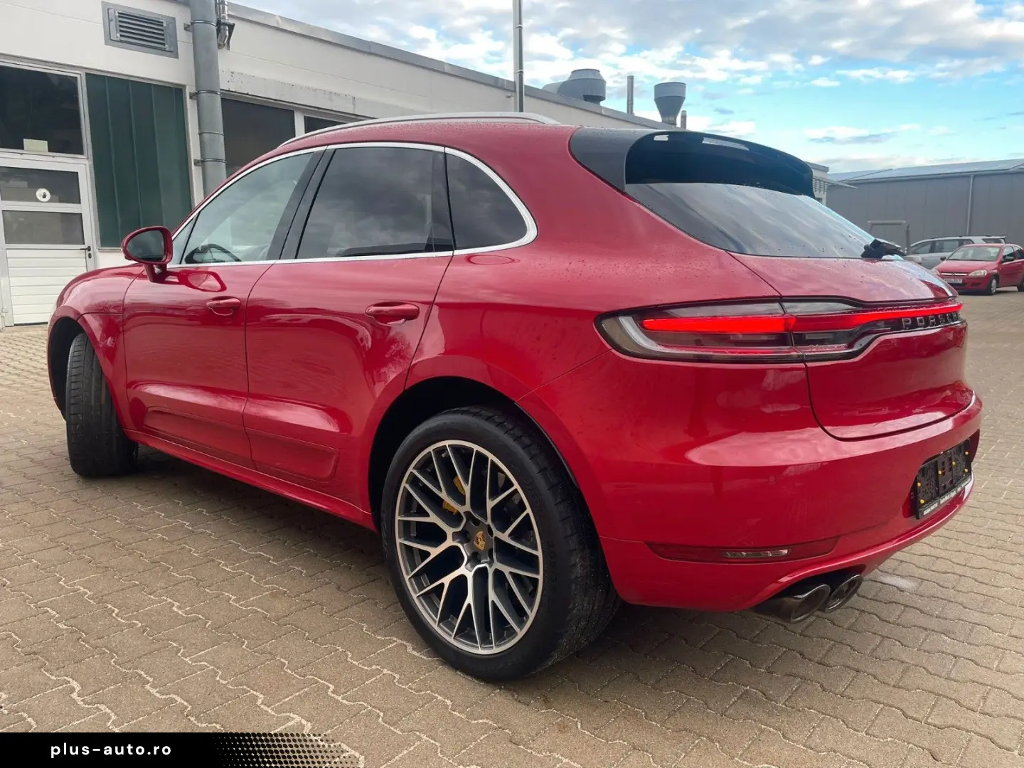 PORSCHE Macan Turbo 21  Zoll Ceramic Sportabgas