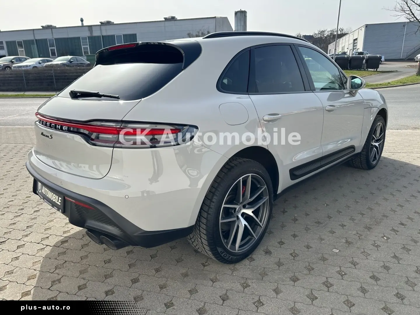 PORSCHE Macan S Car Connect Navi LED BOSE Kamera AHK