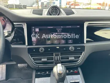 PORSCHE Macan S Car Connect Navi LED BOSE Kamera AHK