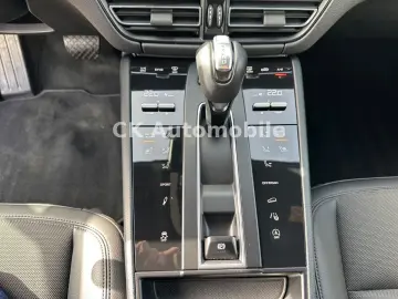 PORSCHE Macan S Car Connect Navi LED BOSE Kamera AHK