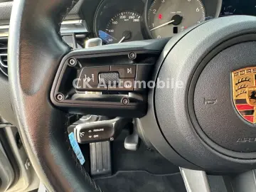 PORSCHE Macan S Car Connect Navi LED BOSE Kamera AHK