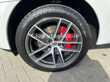 PORSCHE Macan S Car Connect Navi LED BOSE Kamera AHK