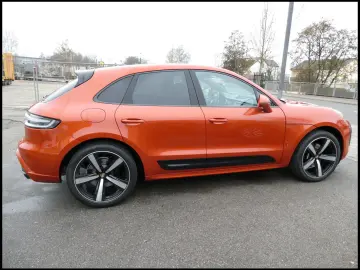 PORSCHE MACAN 2.0 TIP APPROVED PANO BOSE 360 CHRONO LED