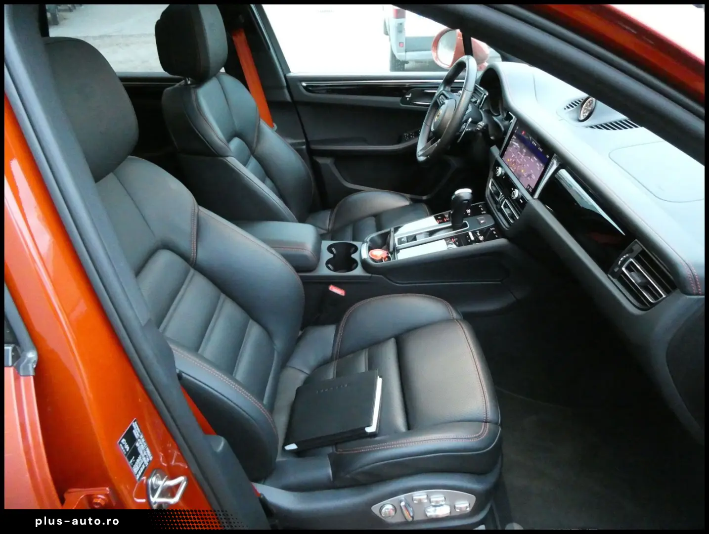 PORSCHE MACAN 2.0 TIP APPROVED PANO BOSE 360 CHRONO LED