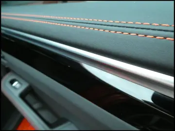 PORSCHE MACAN 2.0 TIP APPROVED PANO BOSE 360 CHRONO LED