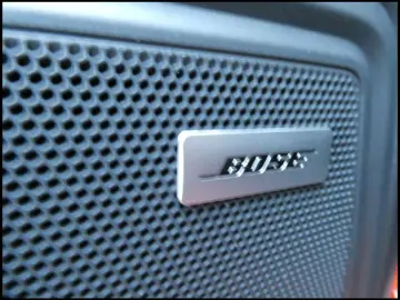 PORSCHE MACAN 2.0 TIP APPROVED PANO BOSE 360 CHRONO LED