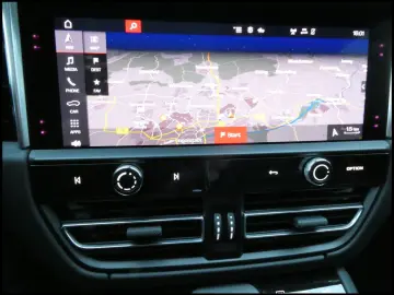 PORSCHE MACAN 2.0 TIP APPROVED PANO BOSE 360 CHRONO LED