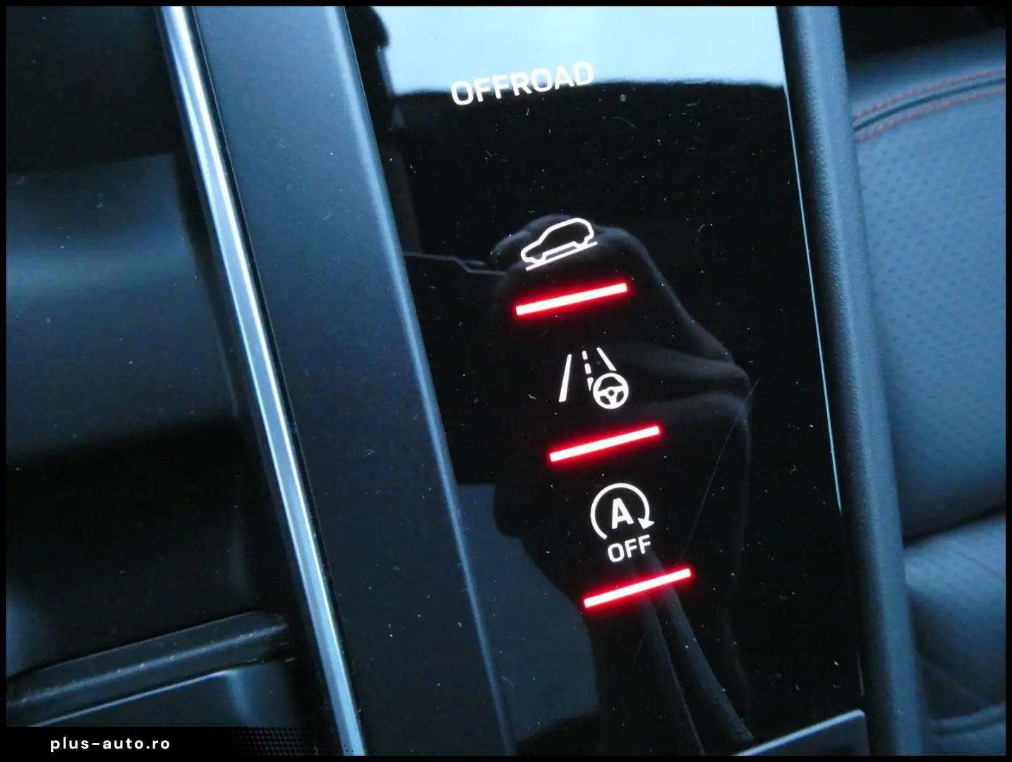 PORSCHE MACAN 2.0 TIP APPROVED PANO BOSE 360 CHRONO LED