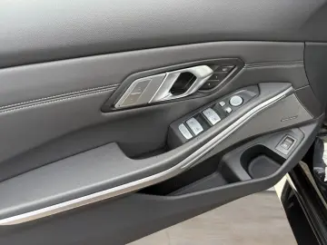 BMW M3 Competition   GARANTIE-06.2030