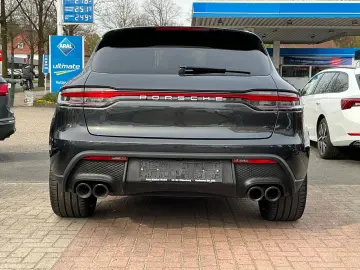 PORSCHE Macan Basis AHK Panorama Kamera Luftfederung Nav