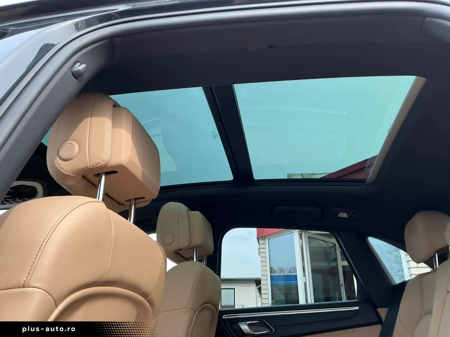 PORSCHE Macan Basis AHK Panorama Kamera Luftfederung Nav