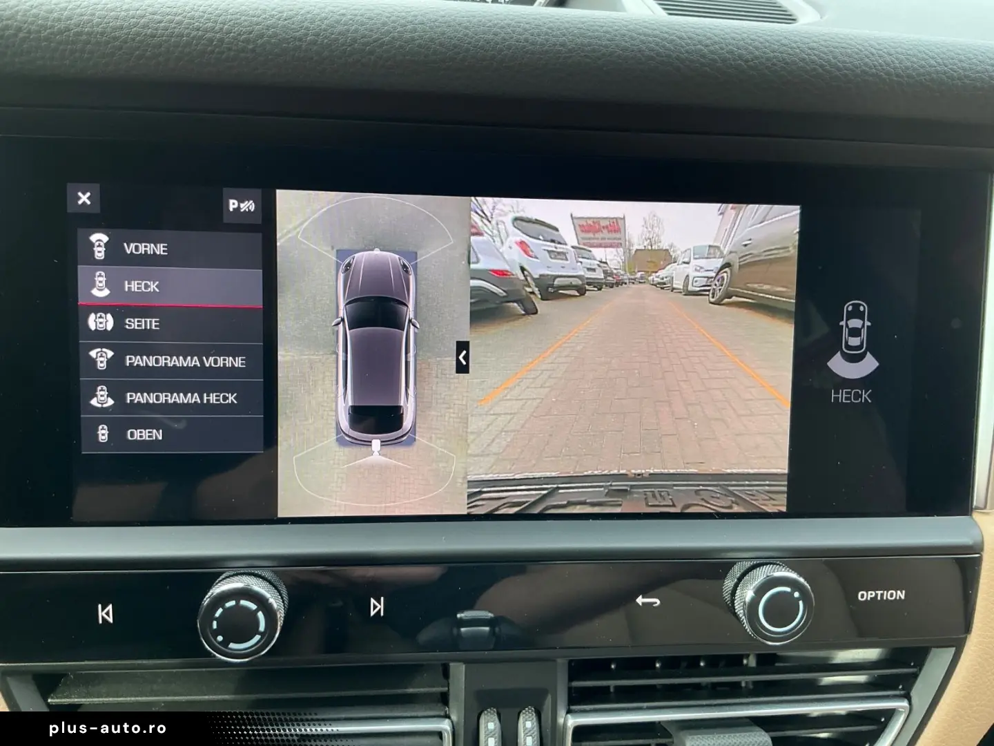 PORSCHE Macan Basis AHK Panorama Kamera Luftfederung Nav