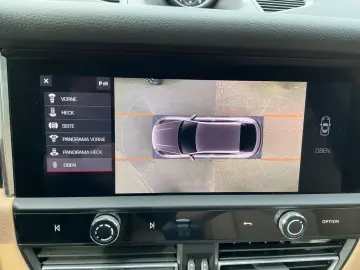 PORSCHE Macan Basis AHK Panorama Kamera Luftfederung Nav