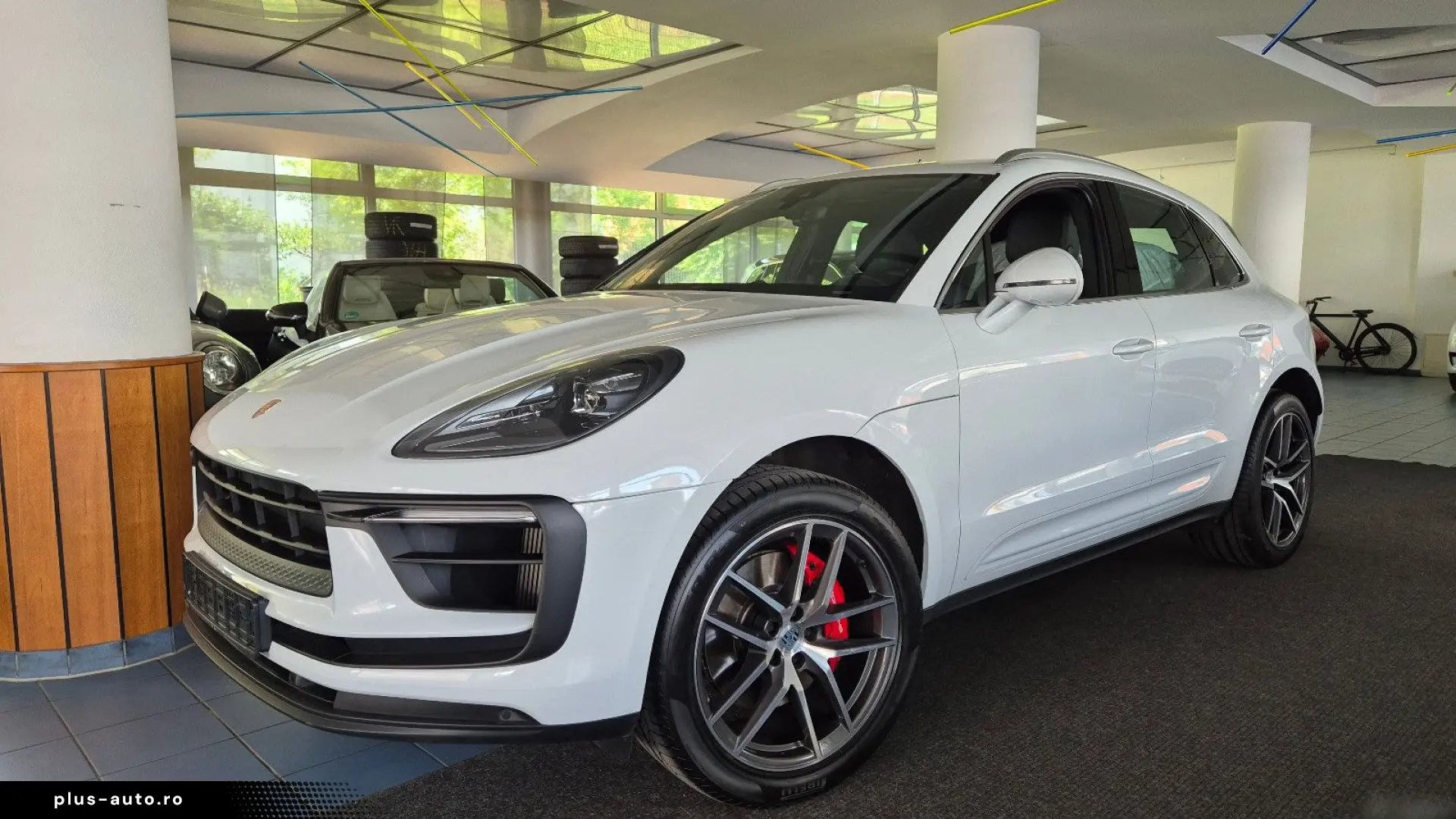 PORSCHE Macan S 20  AHK Leder PASM PCM PDLS  RFK 1.Hd