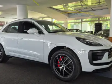 PORSCHE Macan S 20  AHK Leder PASM PCM PDLS  RFK 1.Hd