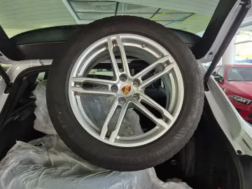 PORSCHE Macan S 20  AHK Leder PASM PCM PDLS  RFK 1.Hd