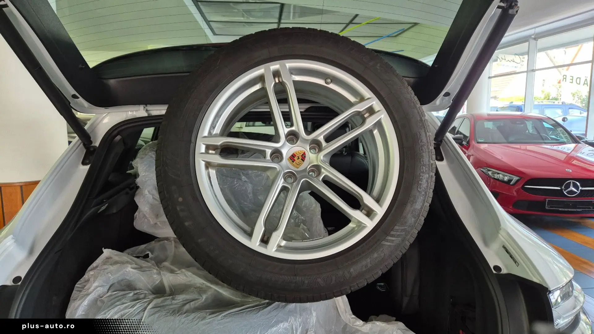 PORSCHE Macan S 20  AHK Leder PASM PCM PDLS  RFK 1.Hd