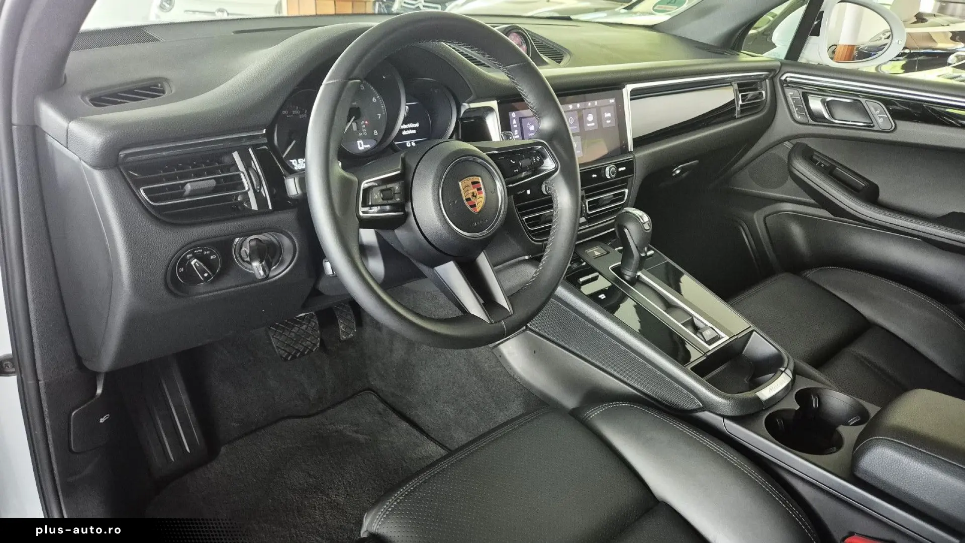 PORSCHE Macan S 20  AHK Leder PASM PCM PDLS  RFK 1.Hd