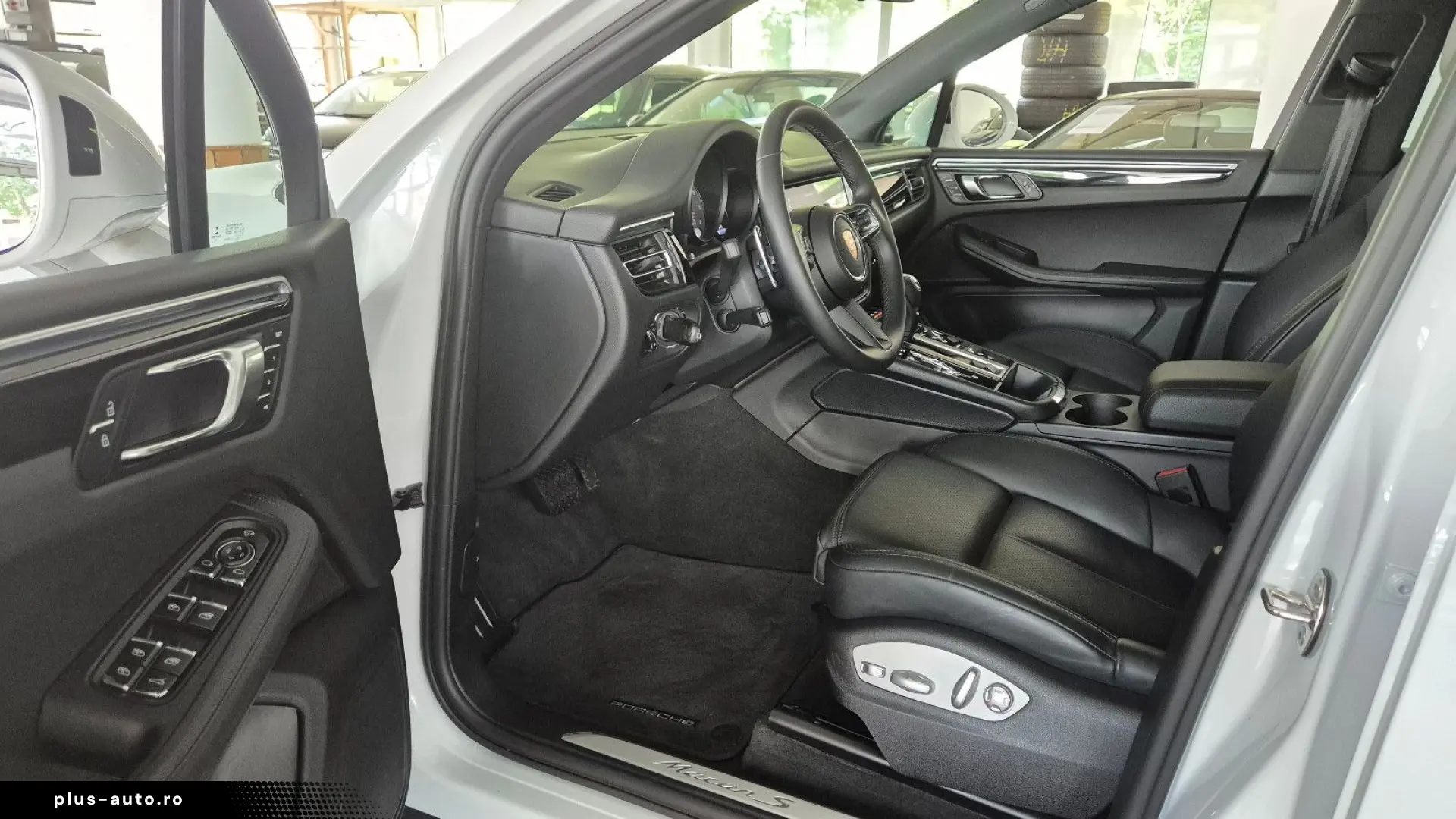 PORSCHE Macan S 20  AHK Leder PASM PCM PDLS  RFK 1.Hd