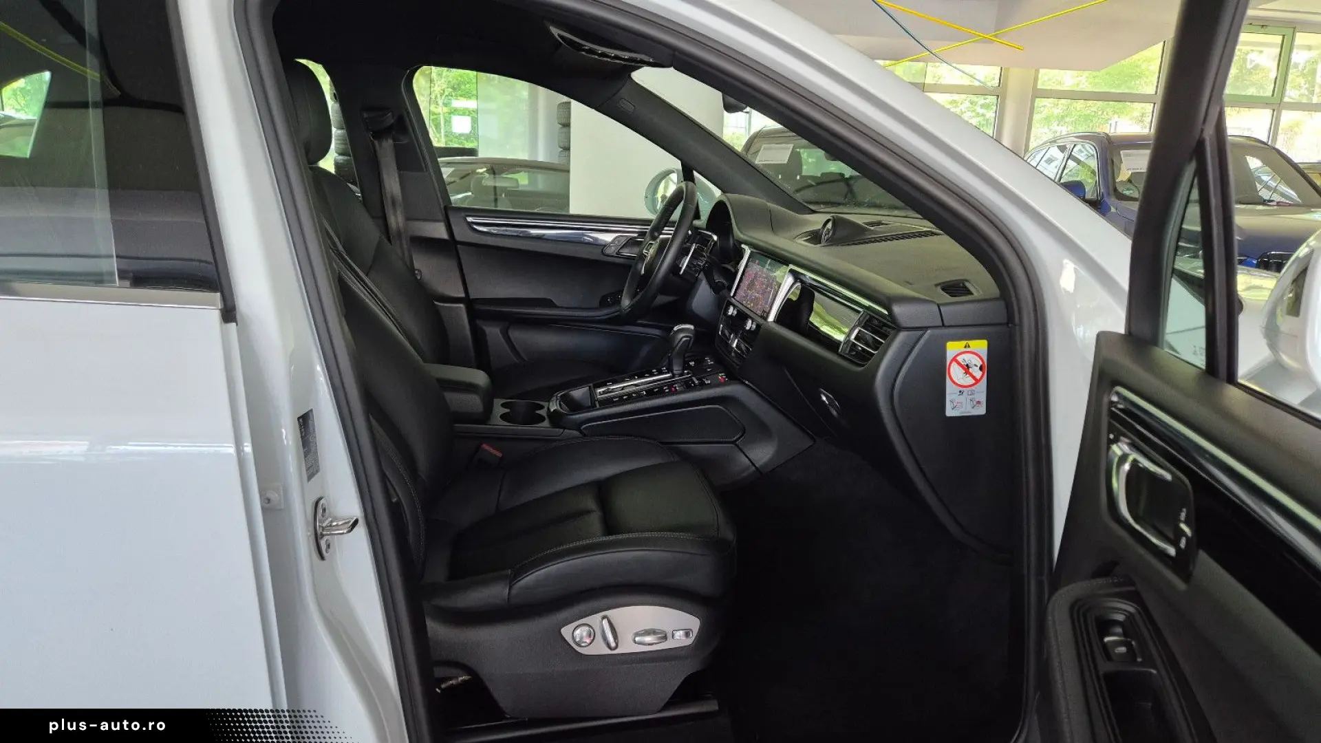 PORSCHE Macan S 20  AHK Leder PASM PCM PDLS  RFK 1.Hd