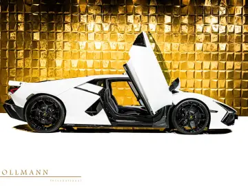 Lamborghini Revuelto