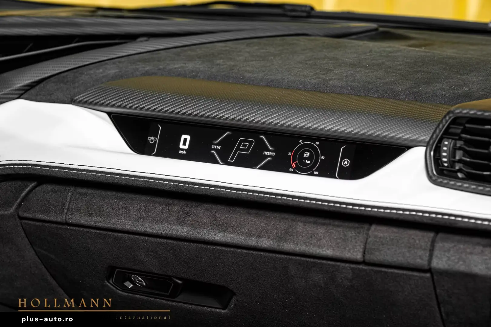 Lamborghini Revuelto