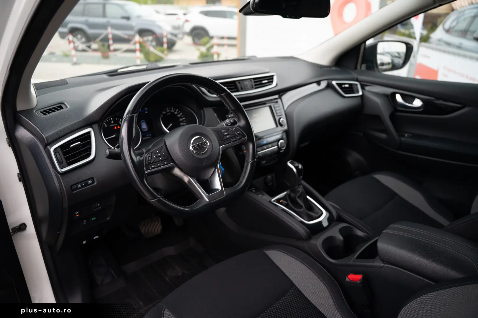 Nissan Qashqai 1.3 DIG-T DCT