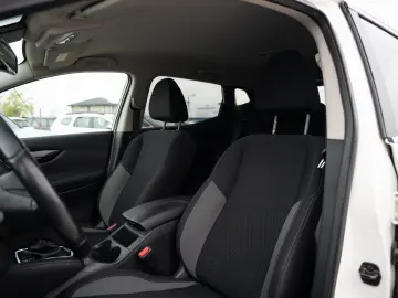 Nissan Qashqai 1.3 DIG-T DCT