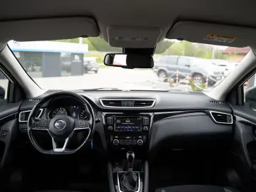 Nissan Qashqai 1.3 DIG-T DCT