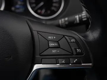 Nissan Qashqai 1.3 DIG-T DCT