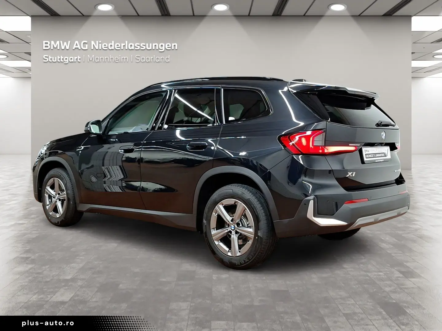 BMW X1 sDrive20d AHK Kamera Sportsitze LED Alarm