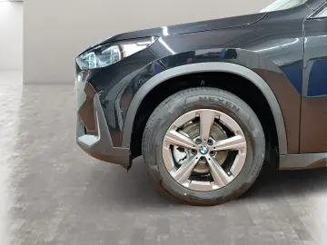 BMW X1 sDrive20d AHK Kamera Sportsitze LED Alarm