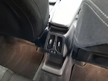 BMW X1 sDrive20d AHK Kamera Sportsitze LED Alarm