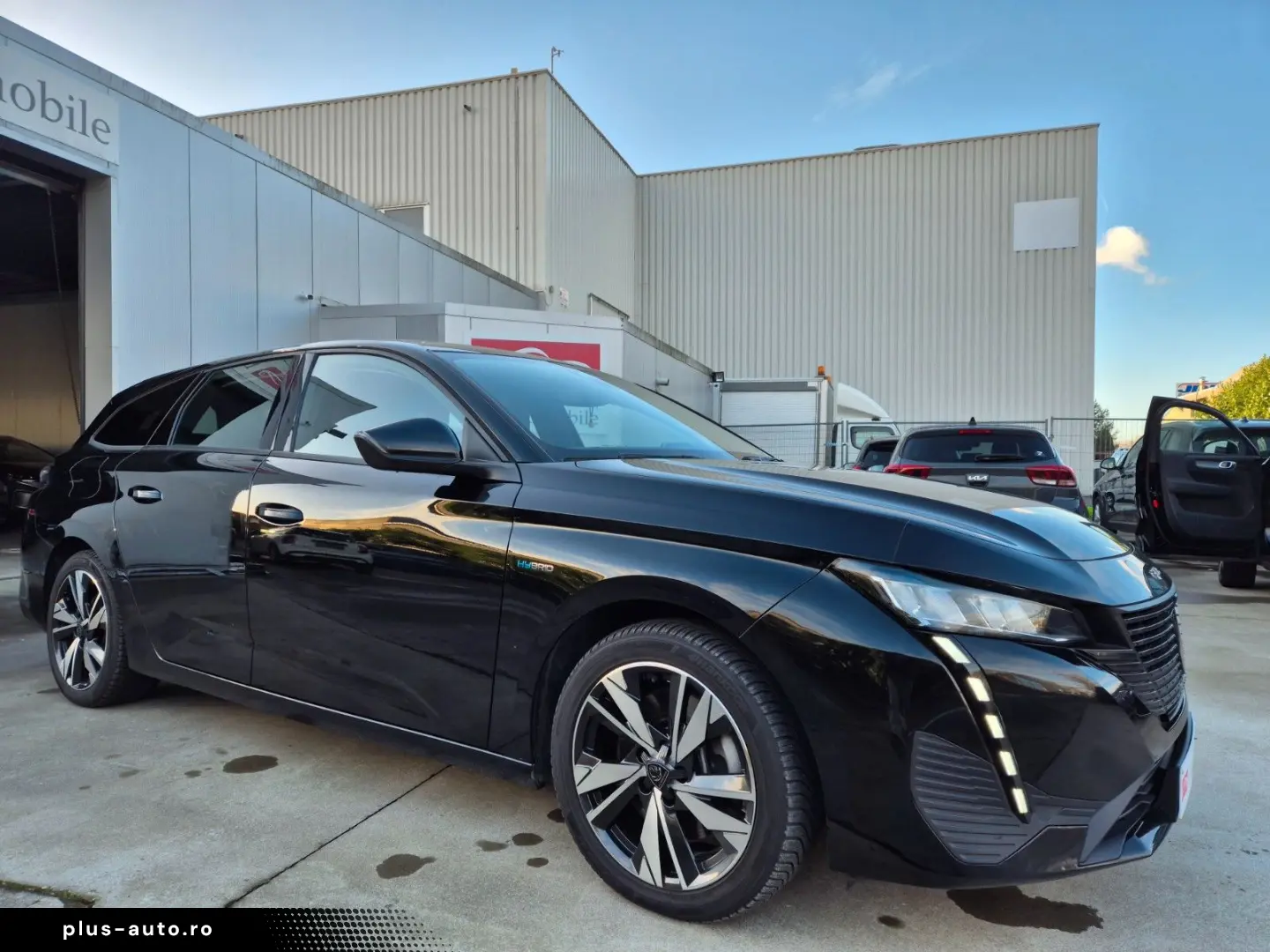 PEUGEOT 308 SW 1.6    PHEV HYBRID    e-EAT8    77.434 KM