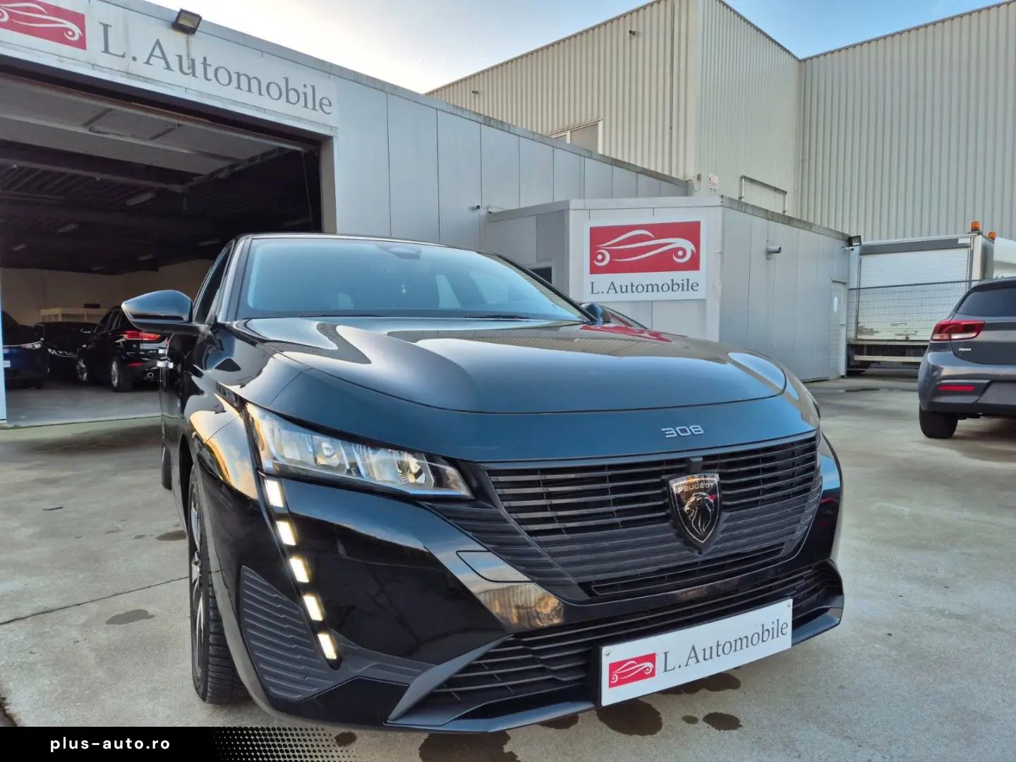 PEUGEOT 308 SW 1.6    PHEV HYBRID    e-EAT8    77.434 KM