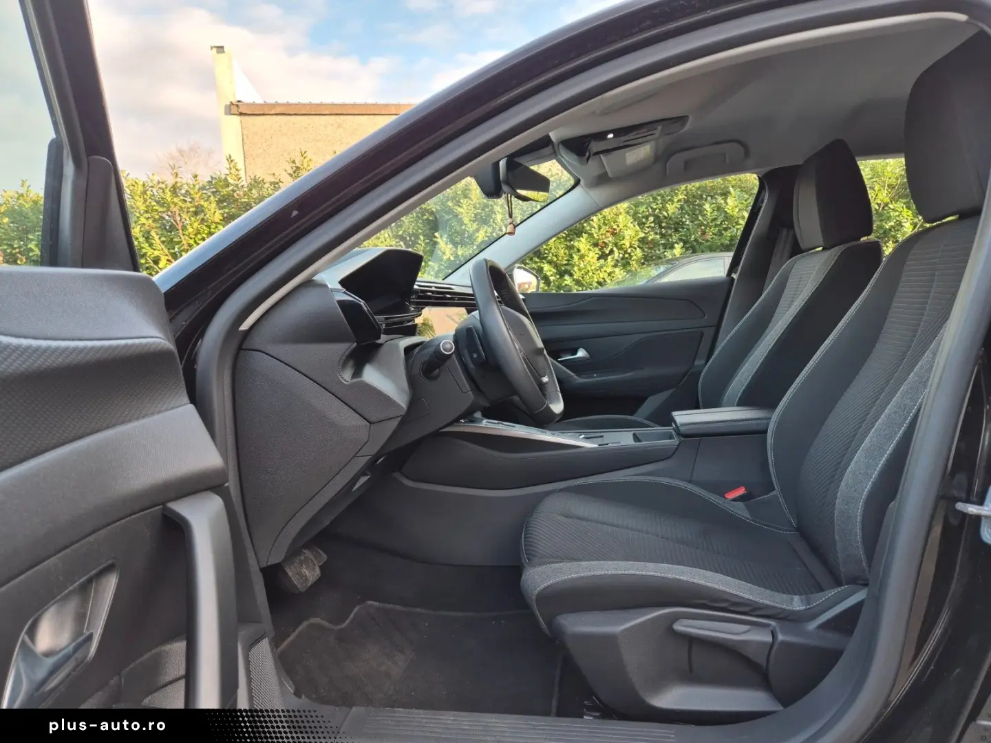 PEUGEOT 308 SW 1.6    PHEV HYBRID    e-EAT8    77.434 KM