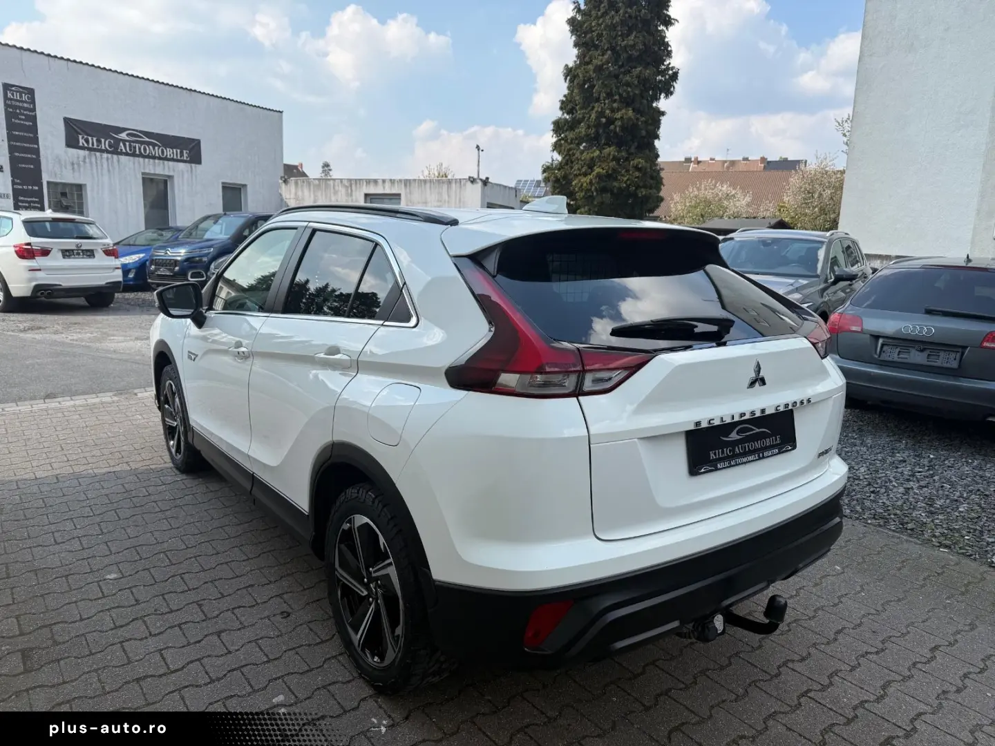 MITSUBISHI Eclipse Cross Hybrid 4WD Kamera LED AHK