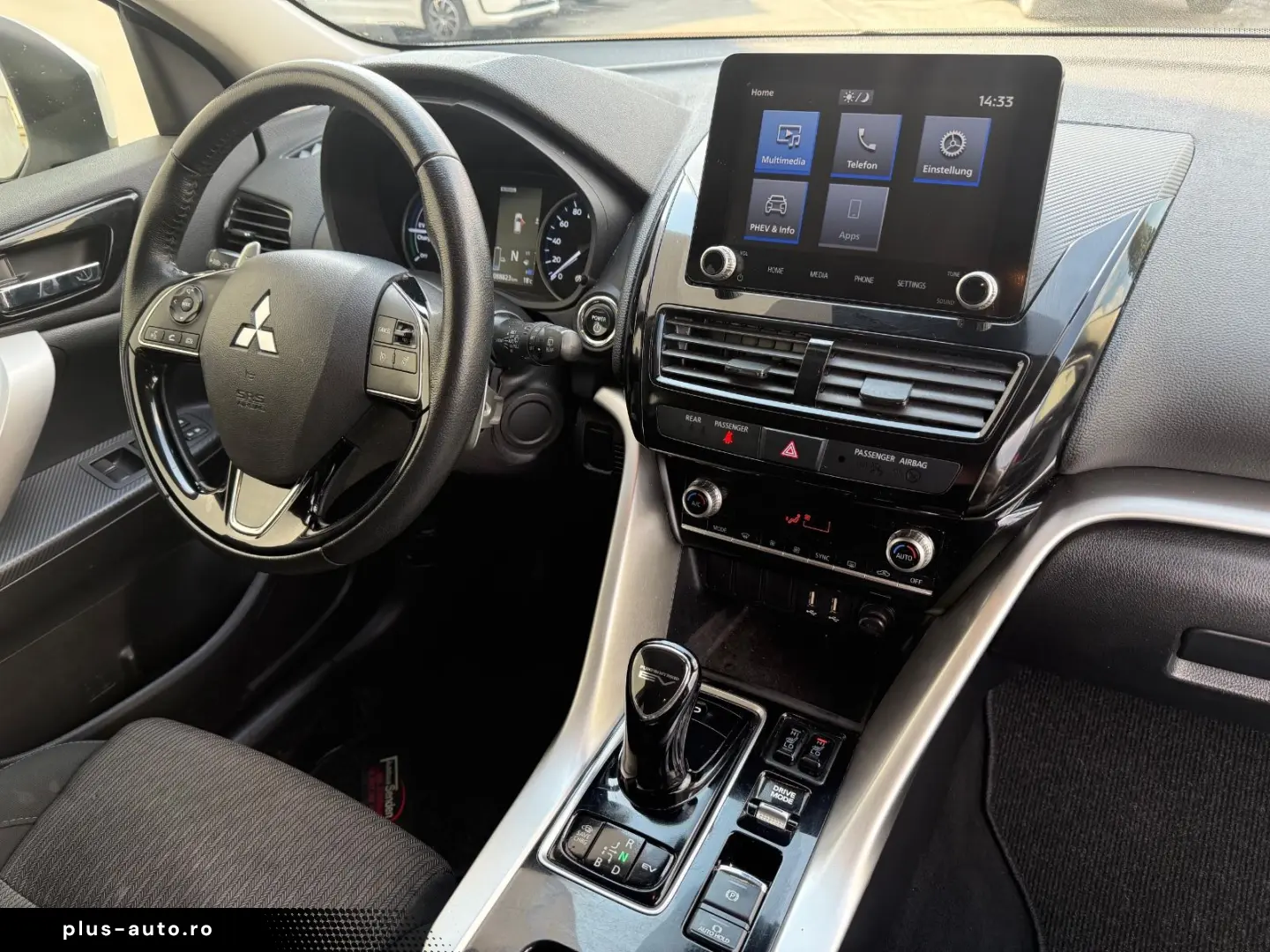 MITSUBISHI Eclipse Cross Hybrid 4WD Kamera LED AHK