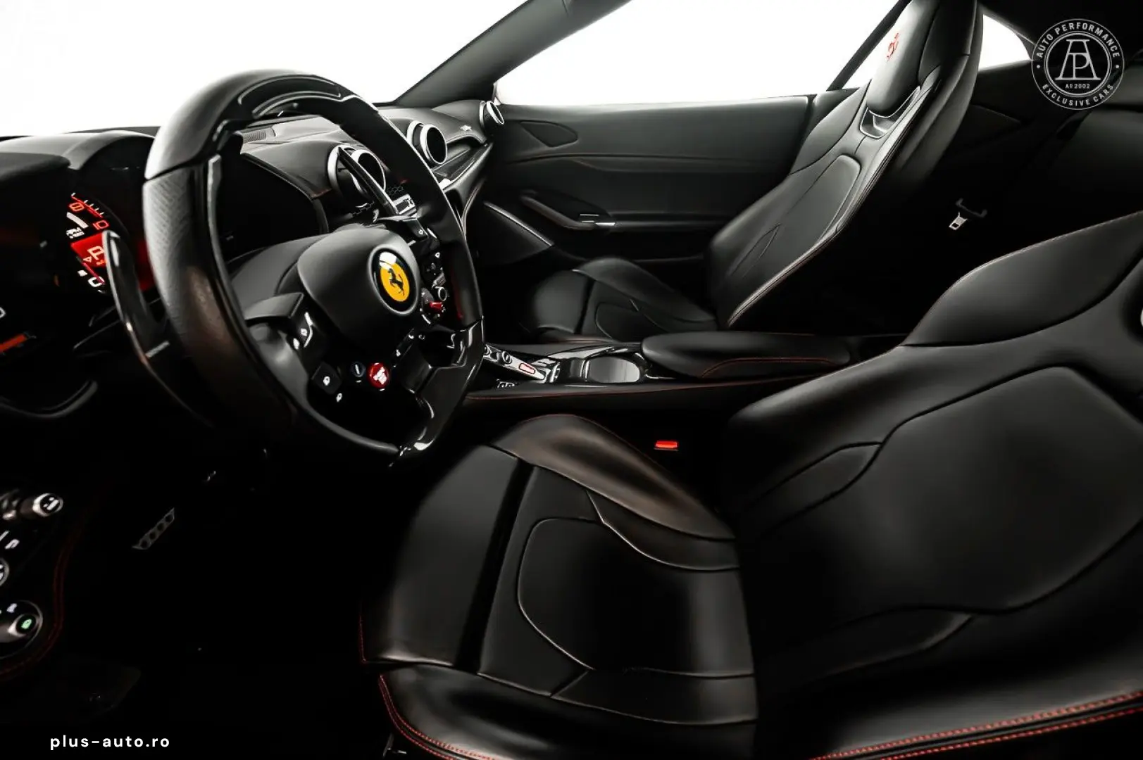 FERRARI Portofino V8 600hk Magneride Carbon Fiber