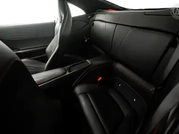 FERRARI Portofino V8 600hk Magneride Carbon Fiber