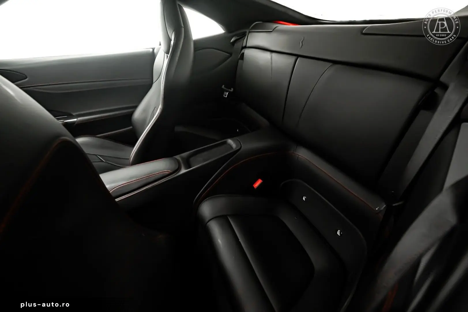 FERRARI Portofino V8 600hk Magneride Carbon Fiber