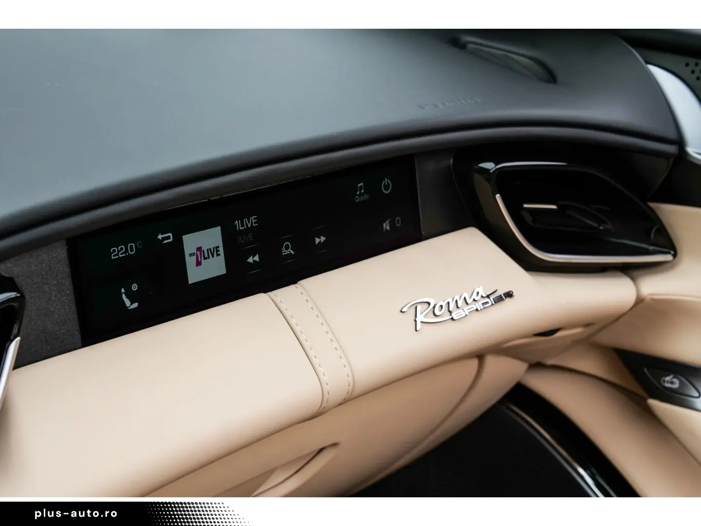 FERRARI Roma Spider  Matrix-LED JBL P.Display ACC