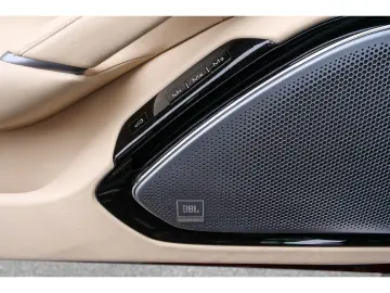 FERRARI Roma Spider  Matrix-LED JBL P.Display ACC