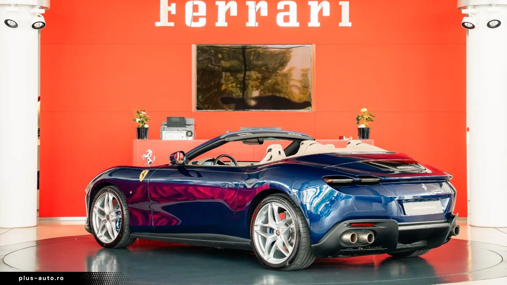 FERRARI Roma Spider