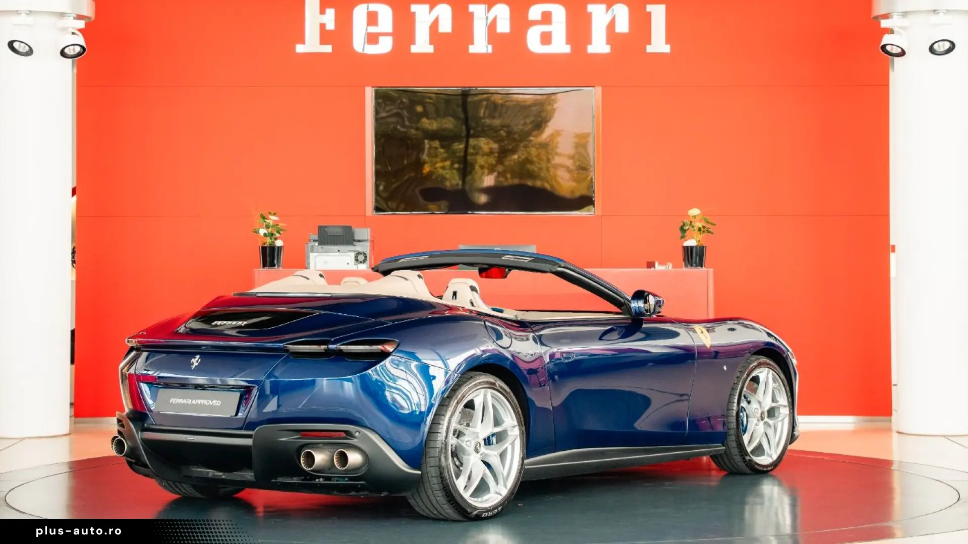 FERRARI Roma Spider